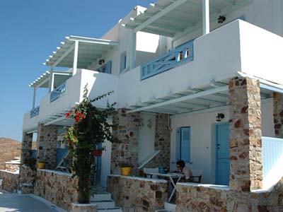 hotels in Livadi, Serifos