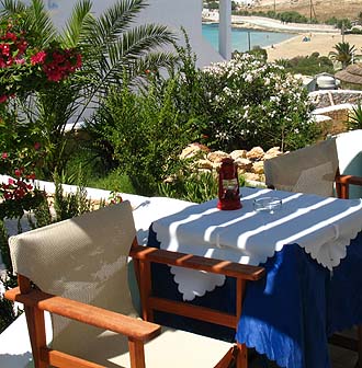 Anna's Villa in Koufonissi island, very close to the beach