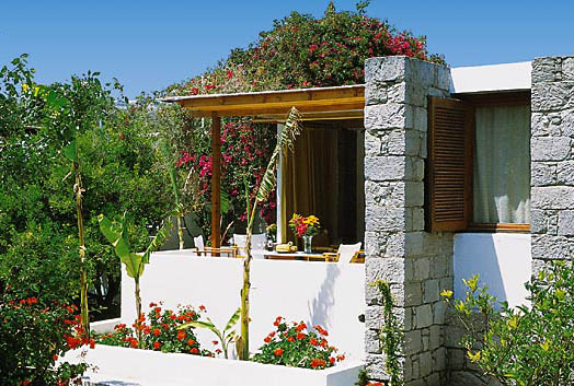 Chronis Hotel - Milos Island