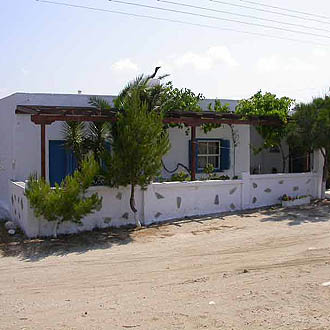 SAPFO'S studios & traditional house