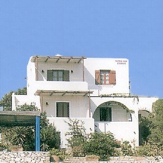 Glyfada View Studios, Glyfada beach, Naxos island. Studios with 1 or 2 rooms.