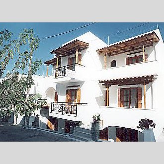 Kapetanos Rooms - Naxos Island.
