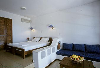 Kavos Hotel