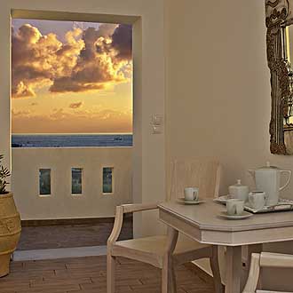 Lagos Mare Hotel in Agios Prokopios - Naxos Island
