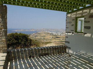 Manos Villa - Paros Island