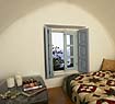 Oia (Ia) traditional suite