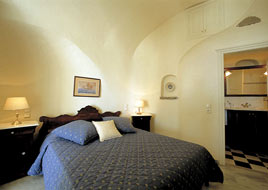 bedroom bedroom