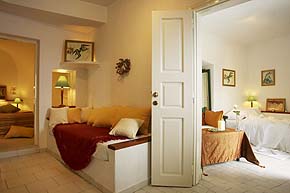 Santorini Dana Villas room