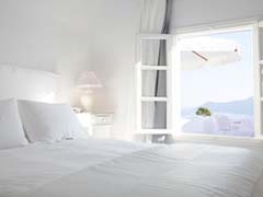 Luxury suites in Oia (Ia)