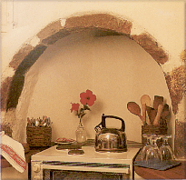perivolas interior