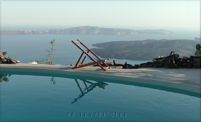 Honeymoon Petra Villas - Santorini Island