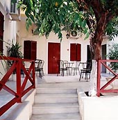 Paradise hotel