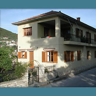 Kostopoulos Apartments - Ithaca Island