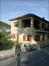 KOSTOPOULOS APARTMENTS