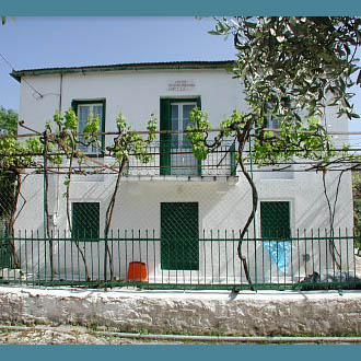 Triki House - Ithaca Island