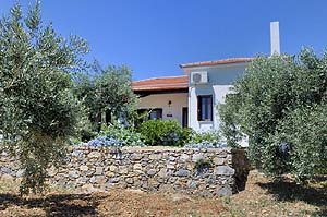 Glyfa Beach House interior