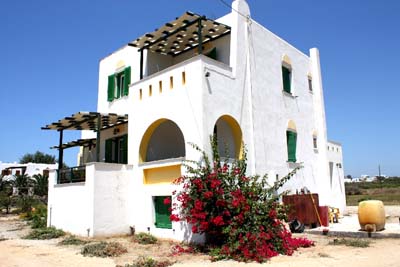 studios and apartments in Plaka Beach, Naxos