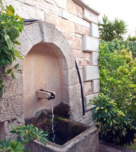 Prines village alley, Rethymnon, Crete