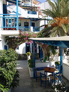 Hotels in Loutra, Kythnos