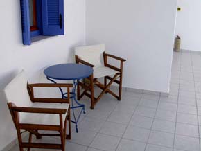 hotels in adamas, Naxos