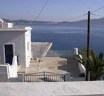 studios in Adamas, Milos