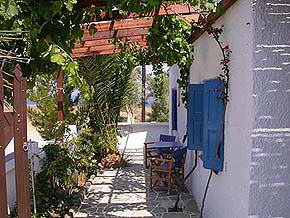 hotels in Alykes, Naxos