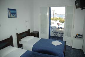 hotels in adamas, Naxos