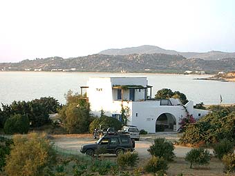 sudios / apartments in Mikri Vigla, Naxos