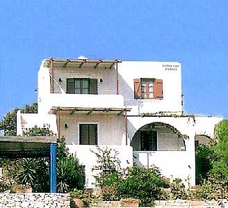 Studios in Glyfada, Naxos