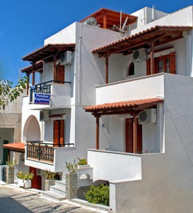 Rooms in Saint George, Naxos