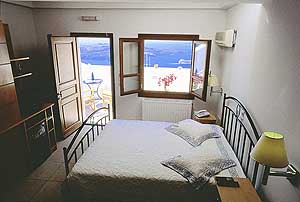 Hotels in Fira, Santorini Hotels in Fira, Santorini