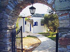 Hotels in Platy yialos, Sifnos