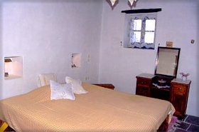 Hotels in Apolonnia, Sifnos