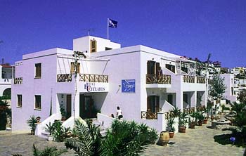 Hotels in Finikas, Syros