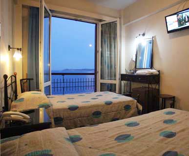 Hotels in Azolimnos in Syros