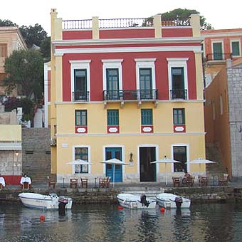 hotels in Akti Gennimata, Symi