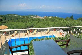 apartments in Kassiopi , corfu