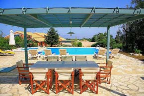 apartments in Agios Stephanos, corfu