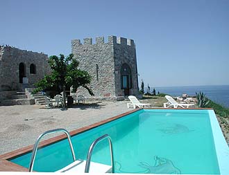 Villas Nissi, Skopelos