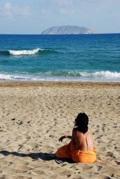 Relaxing holidays in a quiet beach in Anafi