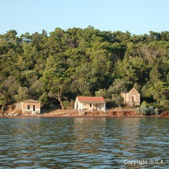 TRIZONIA ISLANDS TRIP