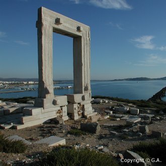 CYCLADES TOUR - NAXOS ISLAND