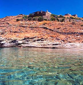 villas in Kastellakia Bay, Kea