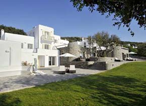 villas in Butterflies Valley, Paros